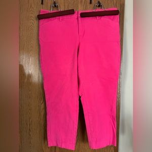 Old Navy pixie pant size 20. Hot pink.